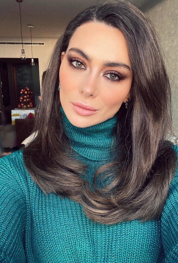 ستيفاني صلييا في مسلسل الساحر