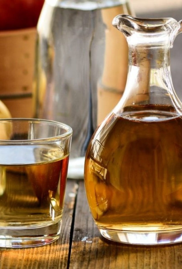  شرب خل التفاح على الريق