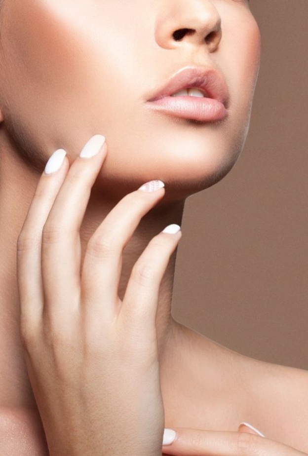 نصائح لحماية اليدين من ظهور التجاعيد المبكرة وطرق علاجها