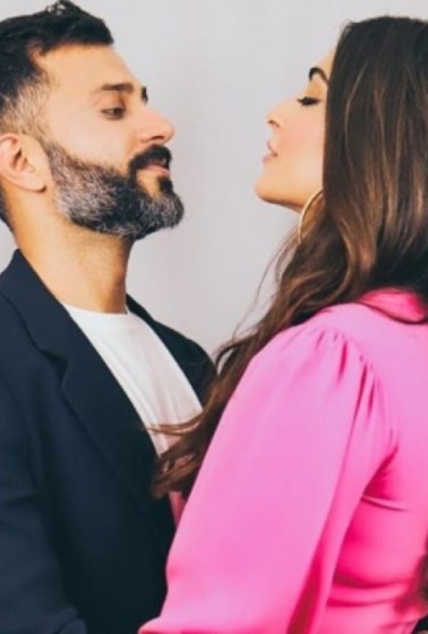  رسالة حب مؤثرة من سونام كابور لزوجها