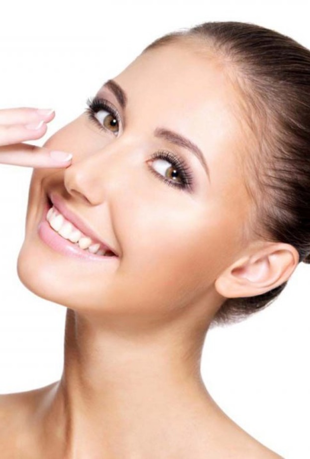 فوائد ماسكات زيت شجرة الشاي للتخلص من الرؤوس السوداء