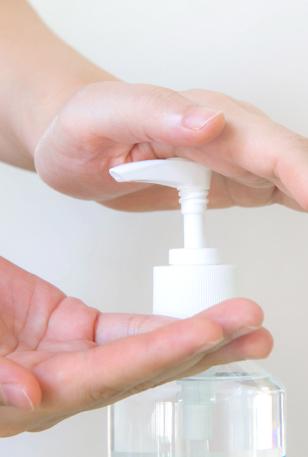ما هي الطريقة الصحيحة لتعقيم اليدين