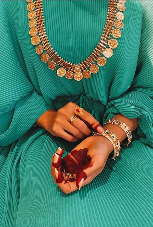 استوحي تنسيق مجوهرات ذهب تقليدية في رمضان من إنستقرام