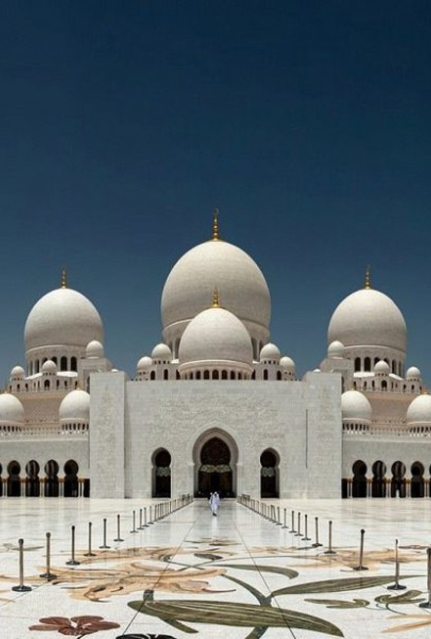 جامع الشيخ زايد الكبير يطلق جولات ثقافية عن بعد للجمهور