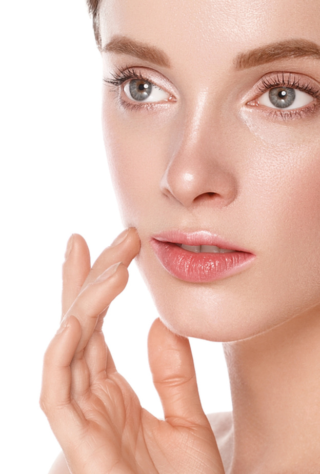  3 طرق طبيعية لازالة شعر الوجه في المنزل اثناء الحجر المنزلي