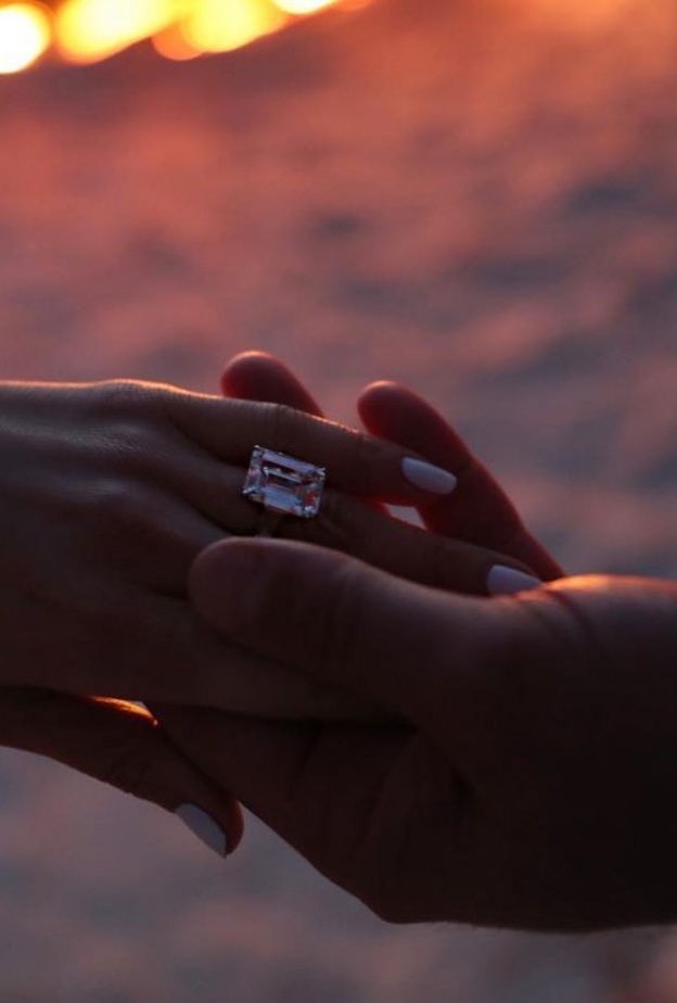 دبل خطوبة جينيفر لوبيز