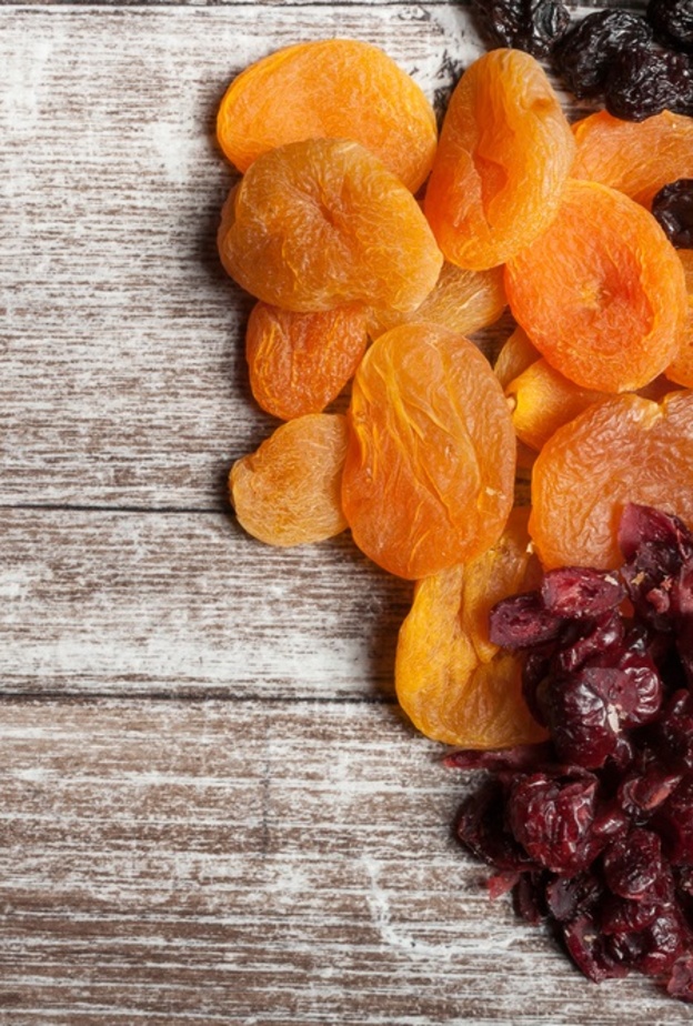 ما هي فوائد الفواكه المجففه في رمضان