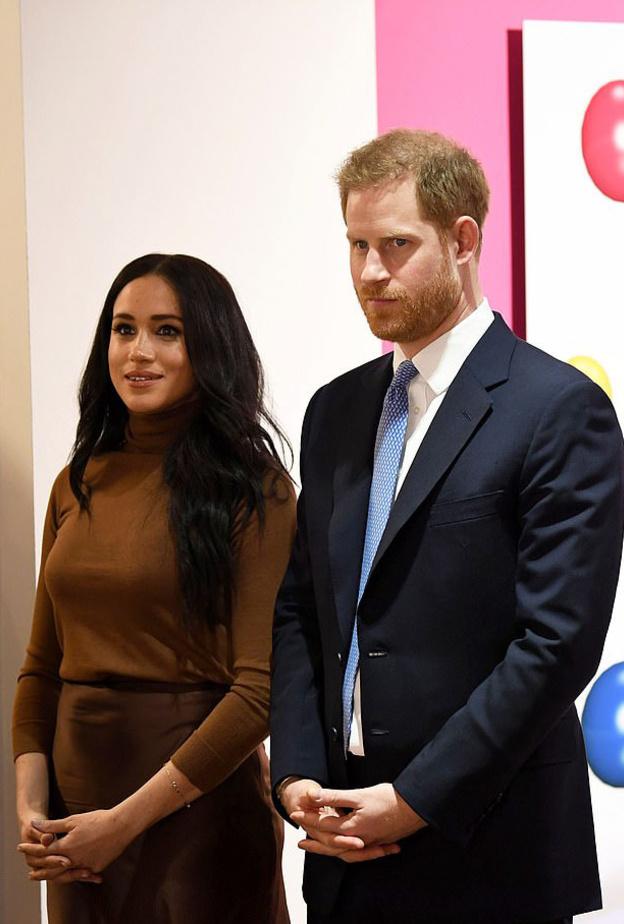 الأمير هاري تائه في حياته الجديدة