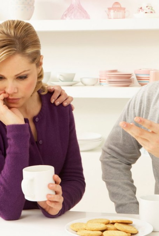 ما هي أسباب تدخل الأهل بين الزوجين