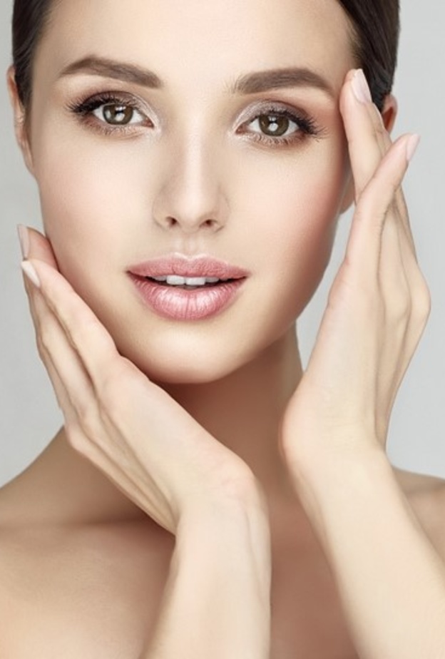 طريقة عمل ماسكات لازالة الهالات السوداء من التين قبل عيد الفطر