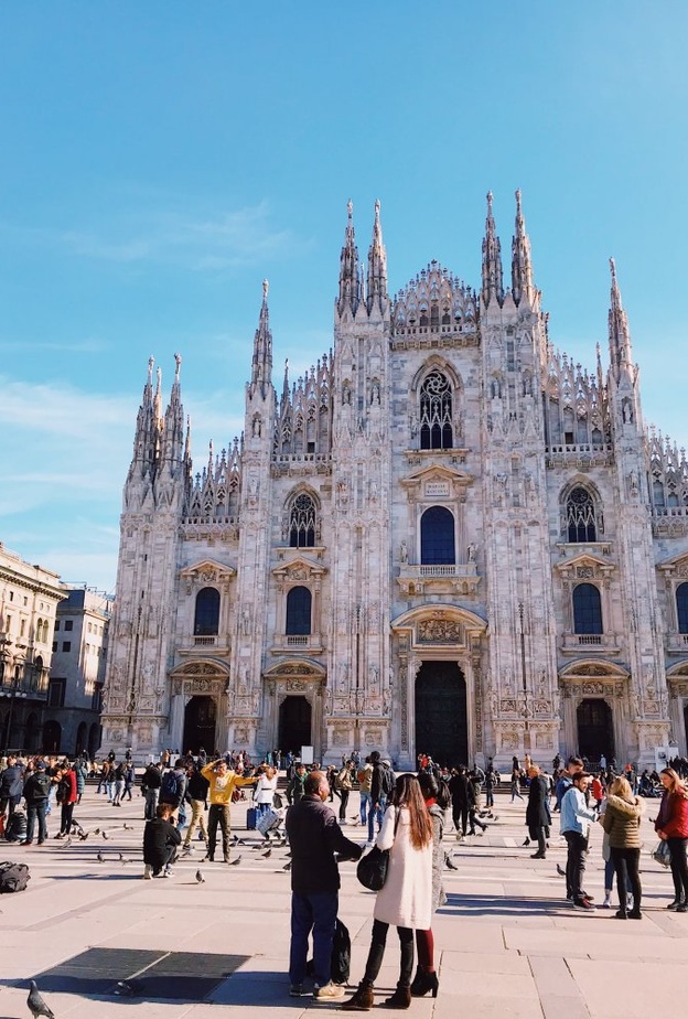  بيازا ديل دومو بواسطة julie aagaard