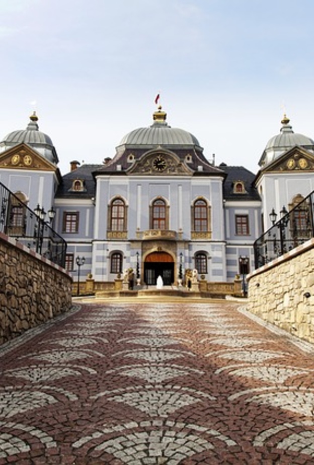  من قصور سلوفاكيا - katkaZV