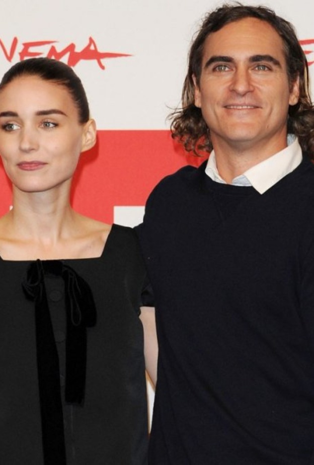 واكين فينيكس وروني مارا