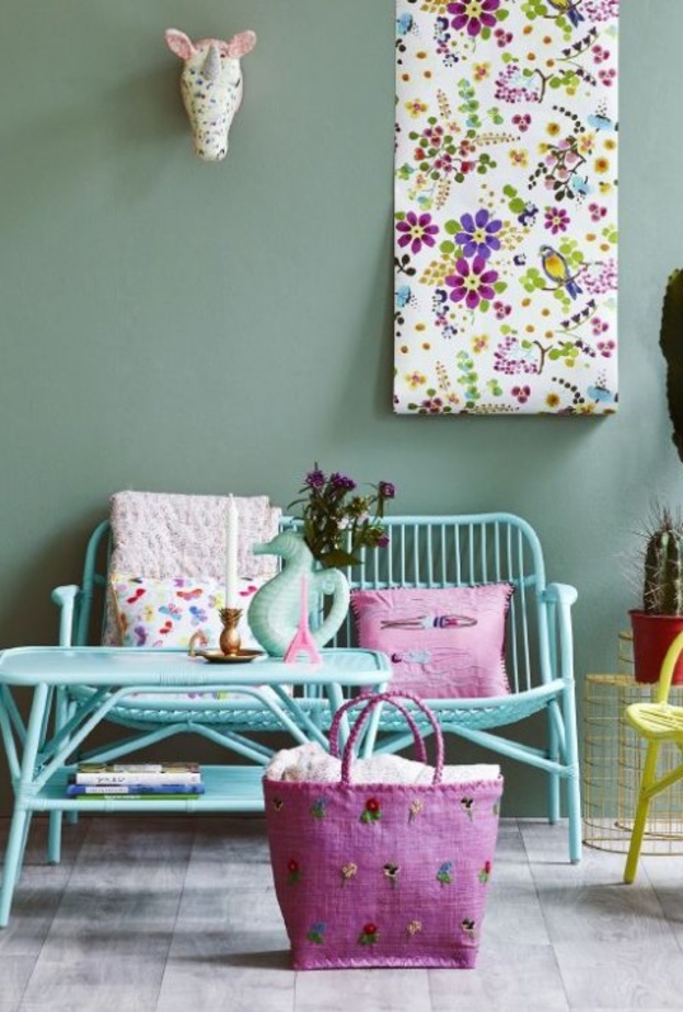 المزهر في ديكورات غرف معيشة لمزيد من الطاقة الإيجابية