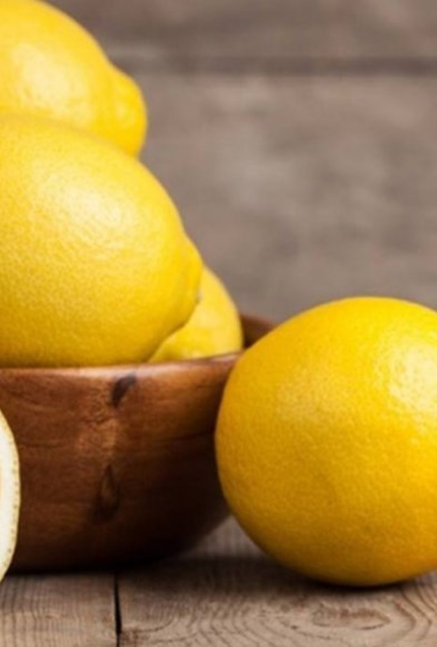 فوائد الليمون للاسنان