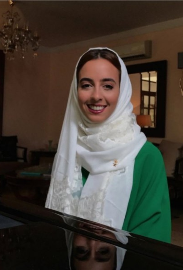 العازفة نادية دندشي