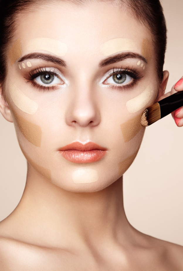 كيفية اخفاء تجاعيد الوجه بالمكياج لعيد الفطر