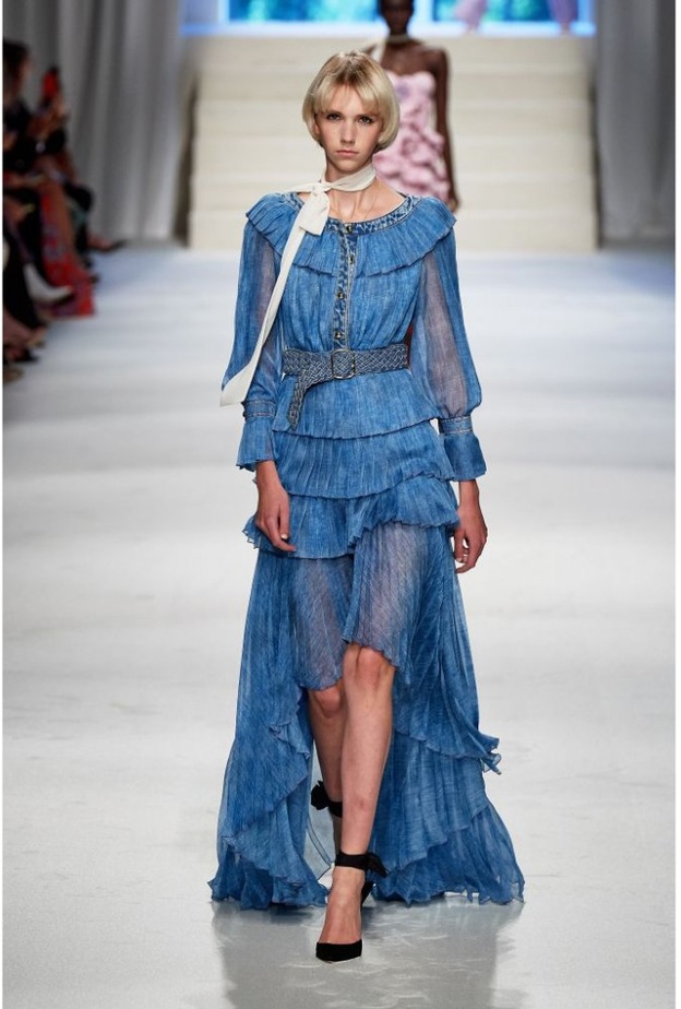  فستان كشكش من Philosophy di Lorenzo Serafini