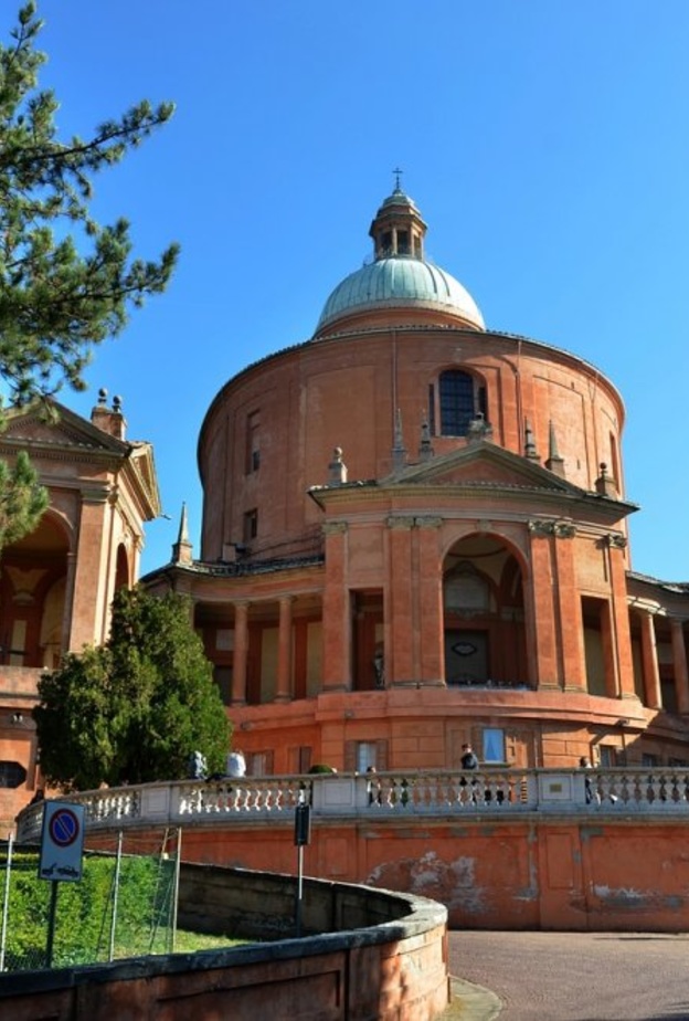 أجمل المعالم التاريخية في بولونيا بواسطة alex1965