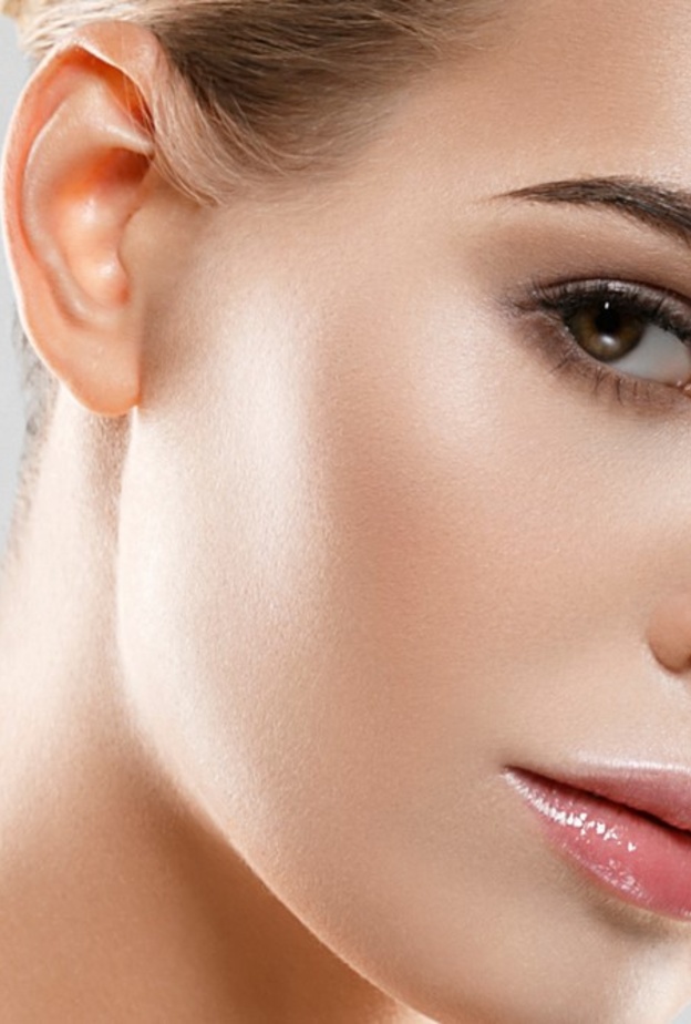 ماسكات طبيعية لازالة اسمرار الشفاه اثناء الحجر المنزلي