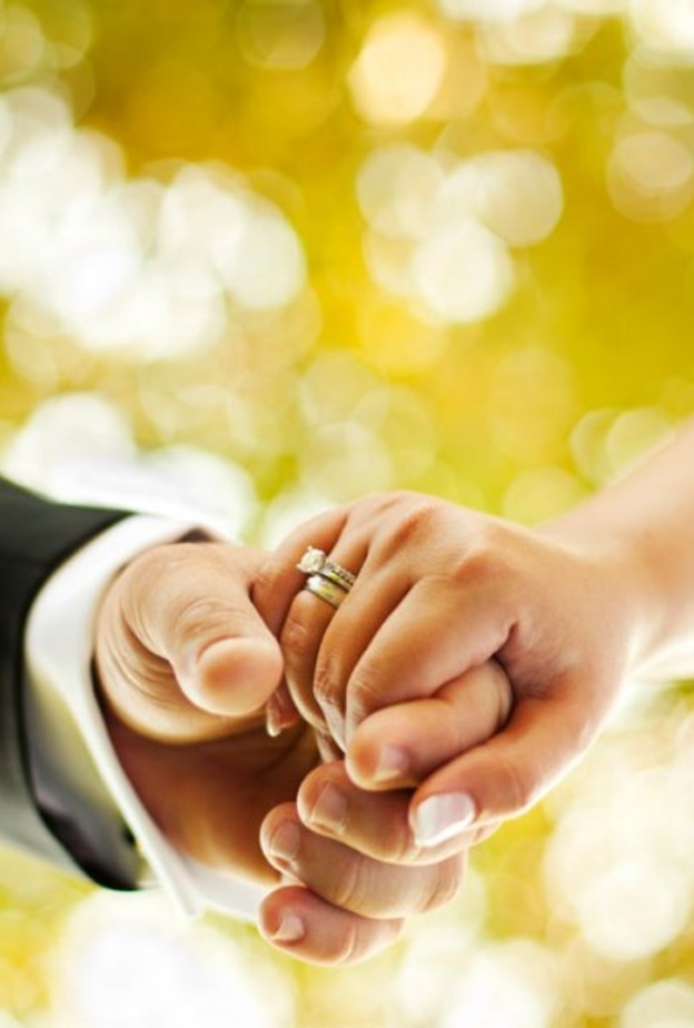 كيف أتعامل مع خطيبي الجريء