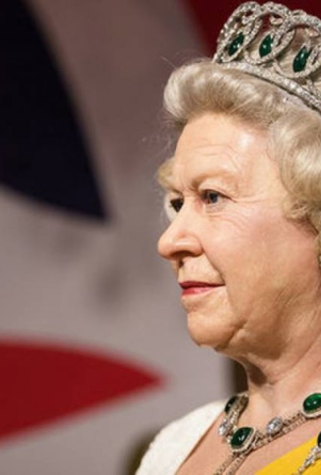 ما هي أشهر الأوسمة الملكية التي حصل عليها أفراد العائلة المالكة البريطانية؟