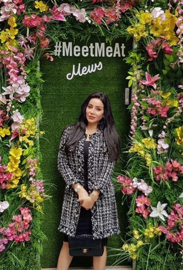 اطلالة أنيقة وناعمة من مجموعة شانيل