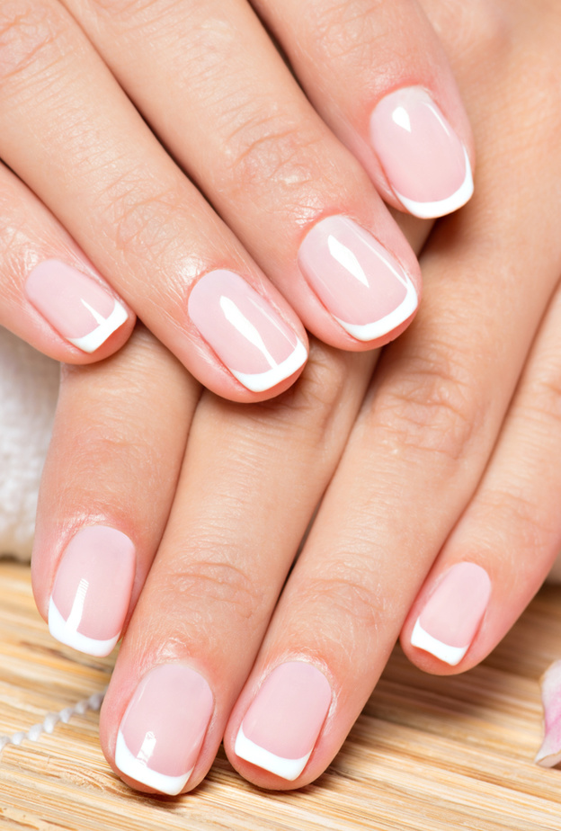 طرق علاج مشكلات الاظافر في الحجر المنزلي