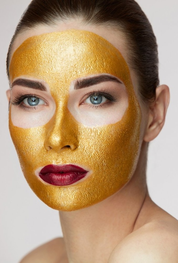  فوائد ماسك الذهب السائل للوجه اللامع وطريقة استخدامه
