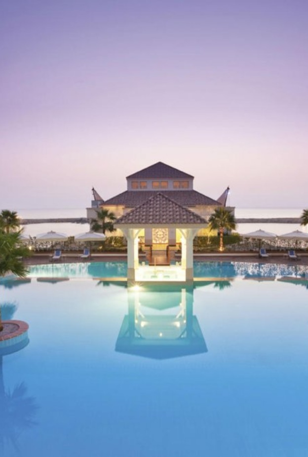  منتجع Movenpick Khobar Beach