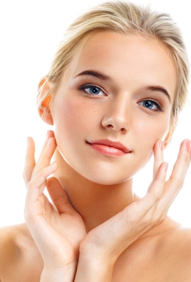  تخلصي من مشكلات الشعر والبشرة مع خلطة زيت الخروع والصبار