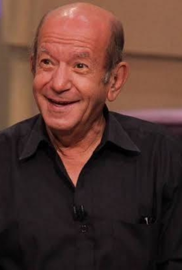 الفنان لطفي لبيب