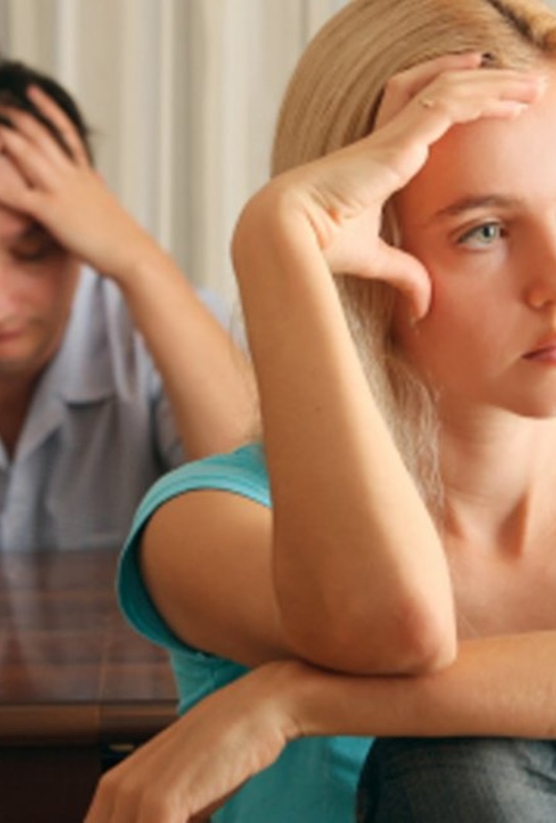  اليك اسباب البرود العاطفي في فترة الخطوبة - عدم الالتزام بالمواعيد