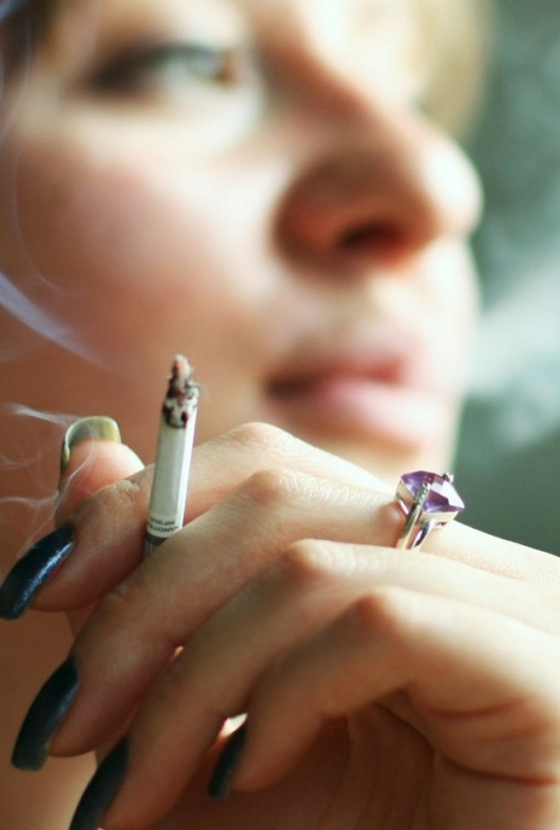  اضرار التدخين على الجهاز البولي