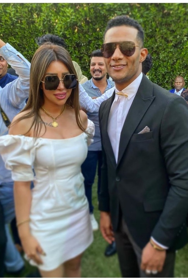 محمد رمضان وشقيقته