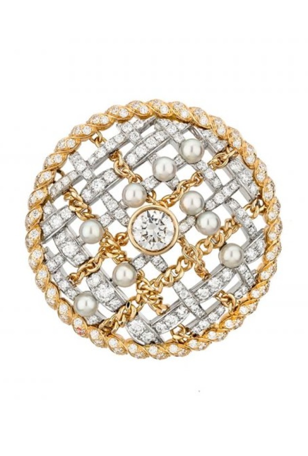 أقراط من شوميه Chaumet