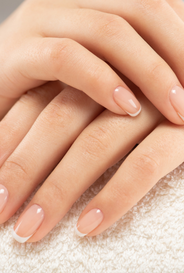 فوائد فيتامين e للعناية بالأظافر وتقويتها وكيفية استخدامه