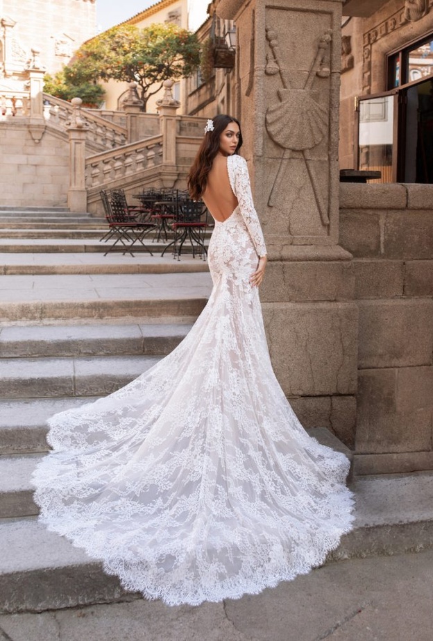  فستان من pronovias