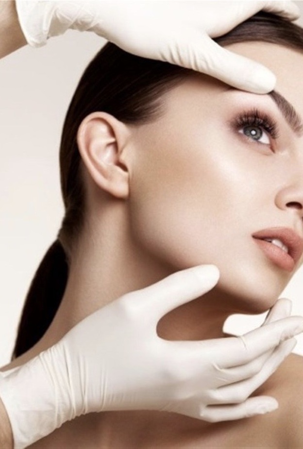 زراعة الوجه هي عملية صعبة ومعقدة تستغرق شهوراً من التخطيط