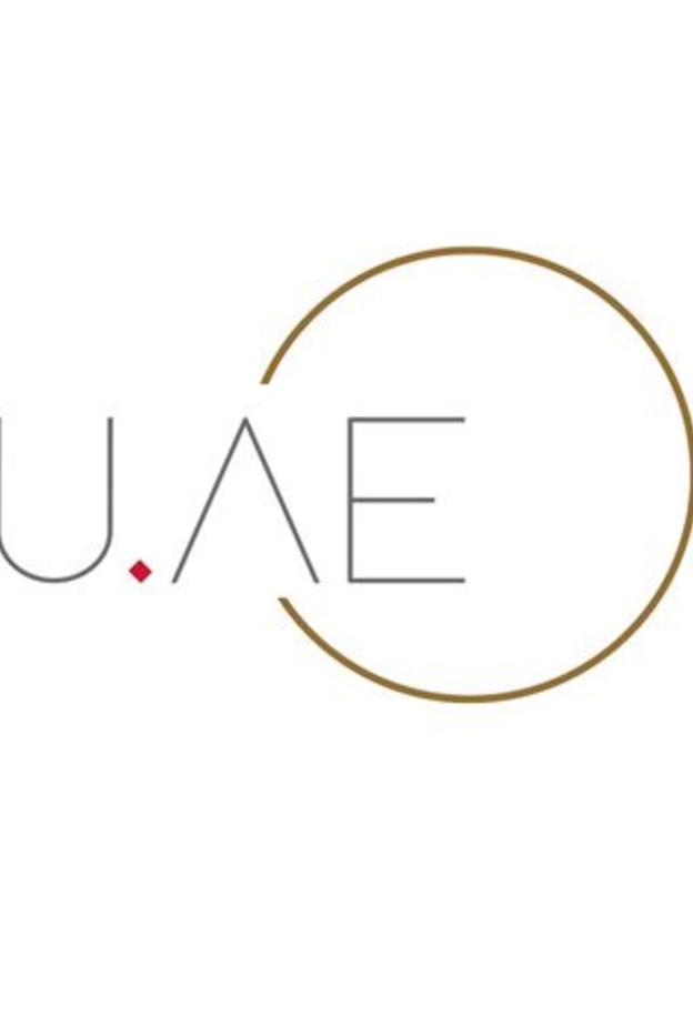 الإمارات ترفع نسبة الموظفين الموجودين بمقار الوزارات والهيئات إلى 50%