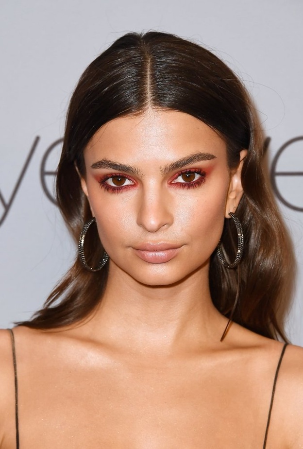 أروع إطلالات مكياج إميلي راتاجكوسكي