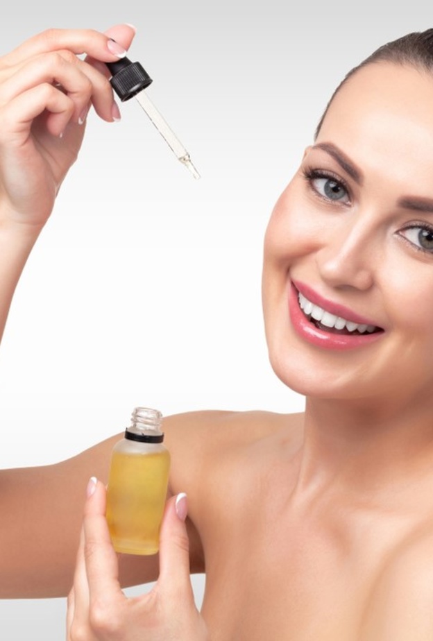 ماهي فوائد زيت الزيتون للشعر والبشرة أثناء الحجر المنزلي