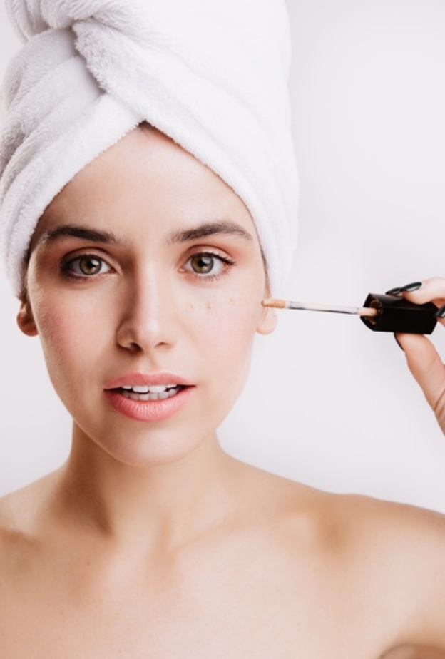  أفضل أنواع الكونسيلر المناسبة لصيف 2020