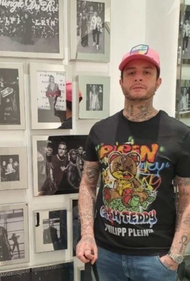 احمد الفيشاوي 