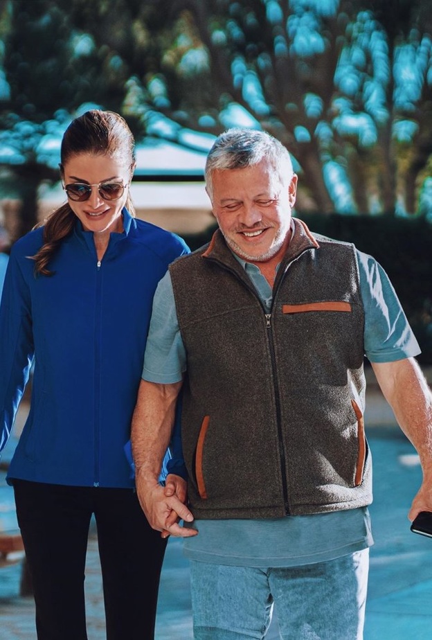 بهذه الصورة هنأت الملكة رانيا بالملك عبدالله الثاني بعيد زواجهما الـ 27 