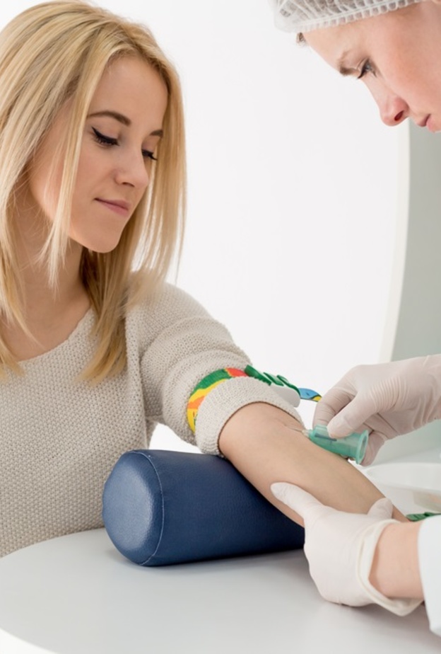 اختبار للدم يكشف اكثر من 50 نوعاً من السرطان 