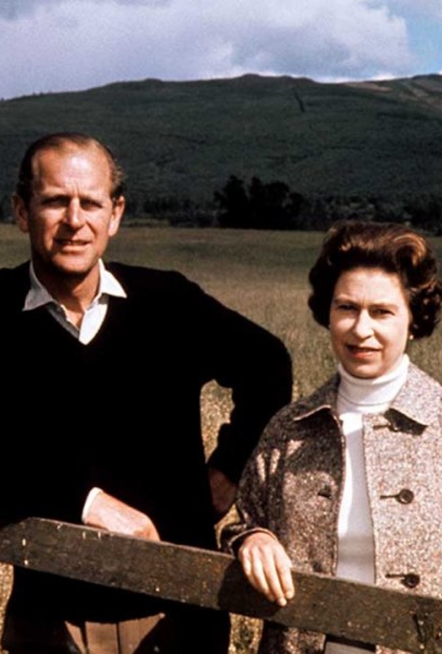 الملكة إليزابيث الثانية تحتفل بعيد ميلاد الأمير فيليب