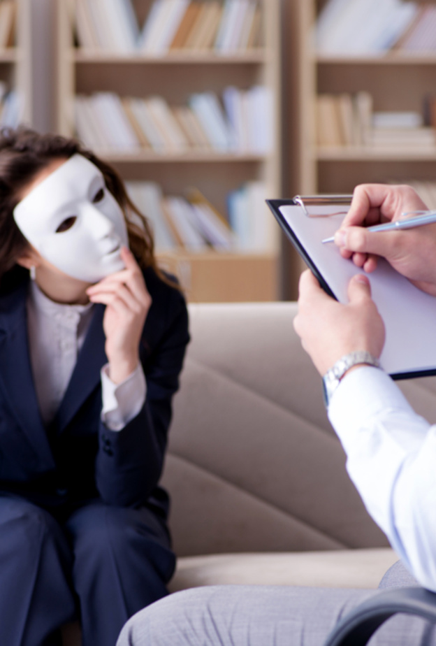 كيفية التعامل مع الزوجة النرجسية