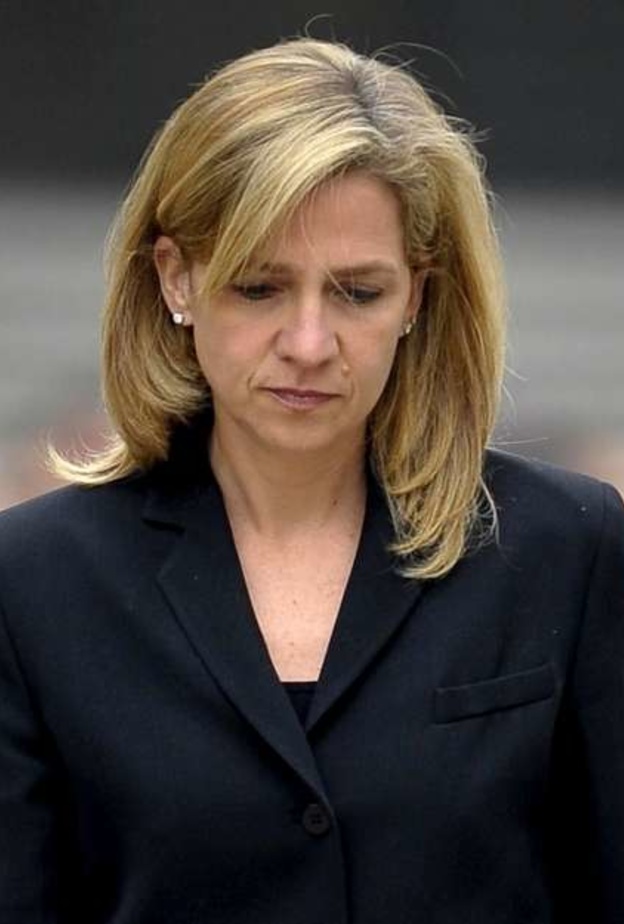 من هي كريستينا دي بوربون.. شقيقة ملك إسبانيا الذي جردها من ألقابها الملكية؟