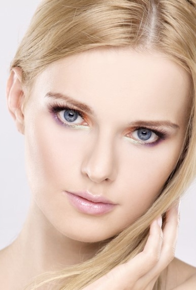  فوائد العنب الأحمر للعناية بالبشرة والشعر في فصل الصيف